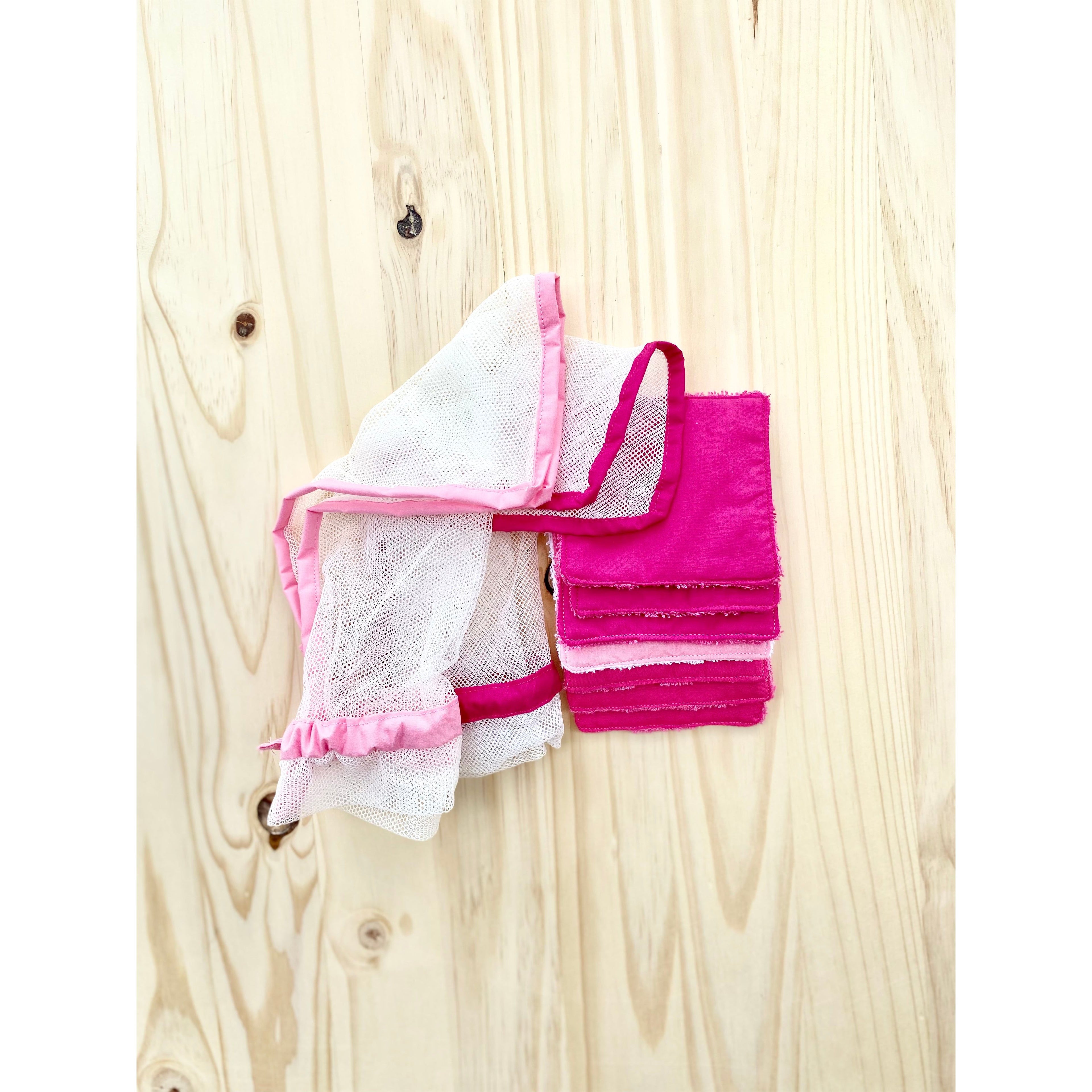 Washable make-up remover wipes