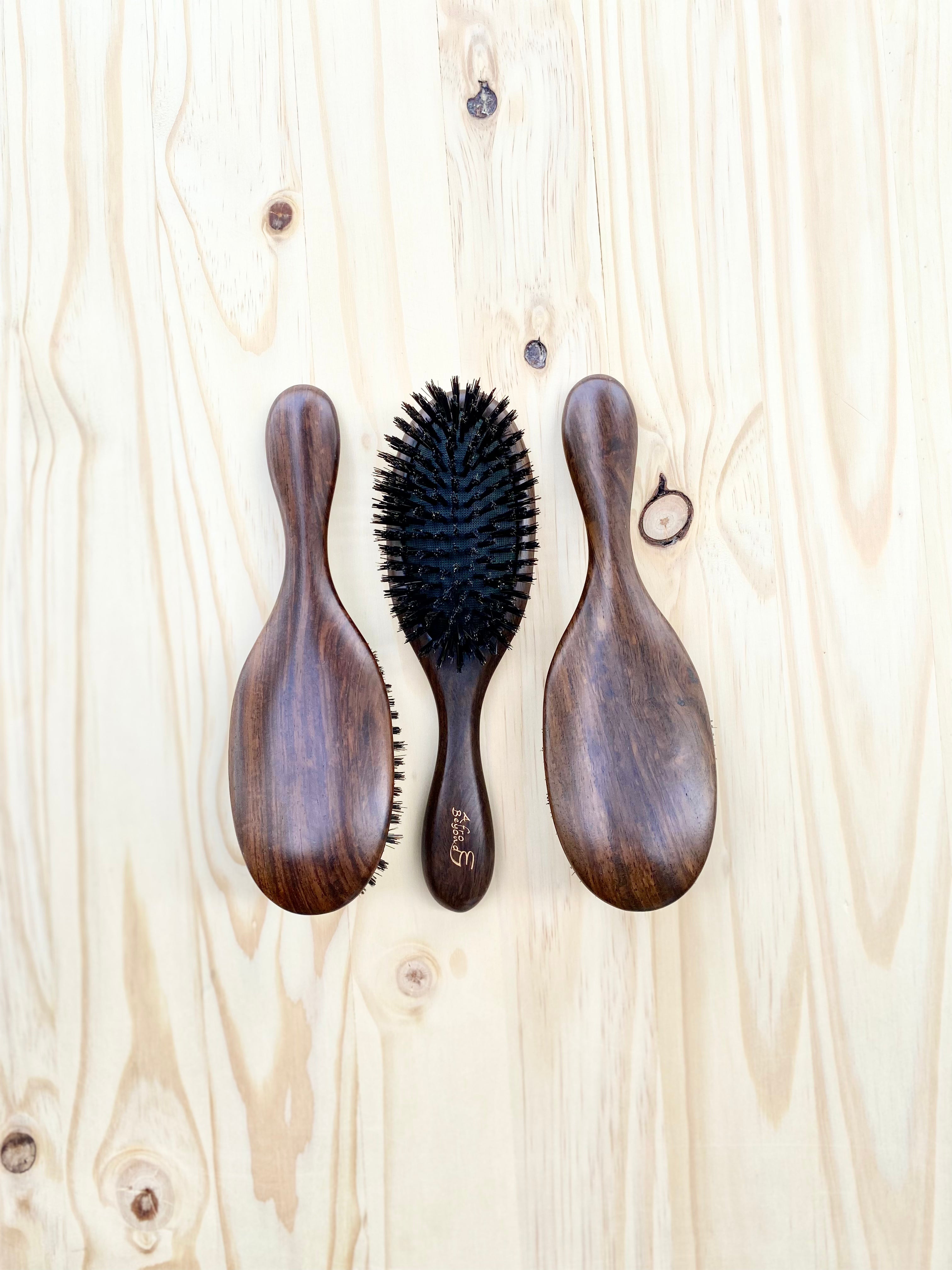 Brosse en poil de sanglier - Afro and beyond 7